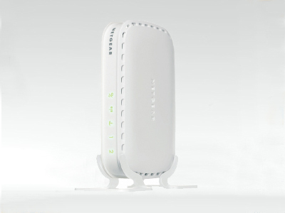 NETGEAR WNR612 150M无线路由器 紧凑设计，满足家庭基础网络需求