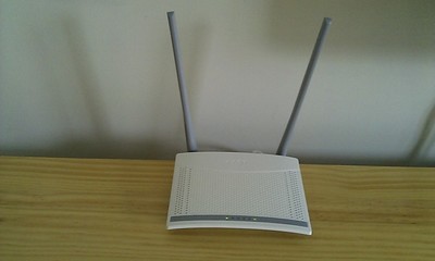 迅捷(FAST) FW300R 300M无线路由器 小身材大稳力，我的千兆理想伴侣